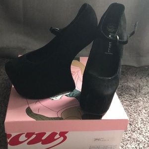 Jeffrey Campbell Night Walk Shoes Size 7
